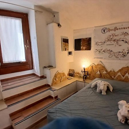 B&B 8A Castelbianco Colletta Exterior photo